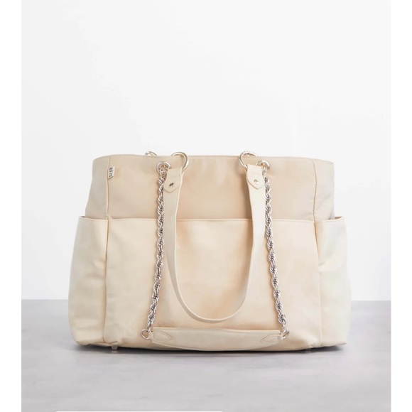 Beis Diaper Bag - Picture 3 of 9